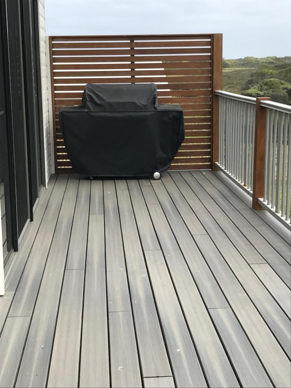 Peterborough Getaway Villa Exterior photo